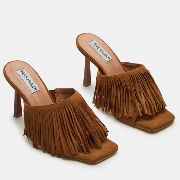 STEVE MADDEN REVOLVE NWB
Morina Sandals in Cognac Suede Fringe - Picture 2 of 9